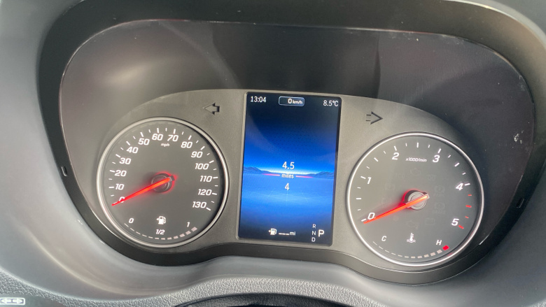 Mercedes-Benz Sprinter 315Cdi L2 Diesel Rwd 3.5t H2 Select Van